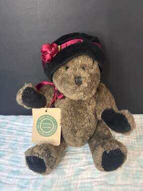 Boyds Bears Archive Collection Auntie Alice Plush Teddy Bear with Velvet Rose Ha